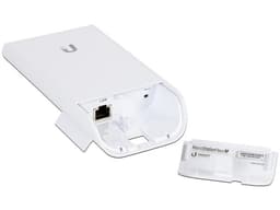 CPE de Exterior Ubiquiti Networks NanoStation LOCOM5 de 5 GHz, Hasta 150 Mbps, PoE. - imagen 3